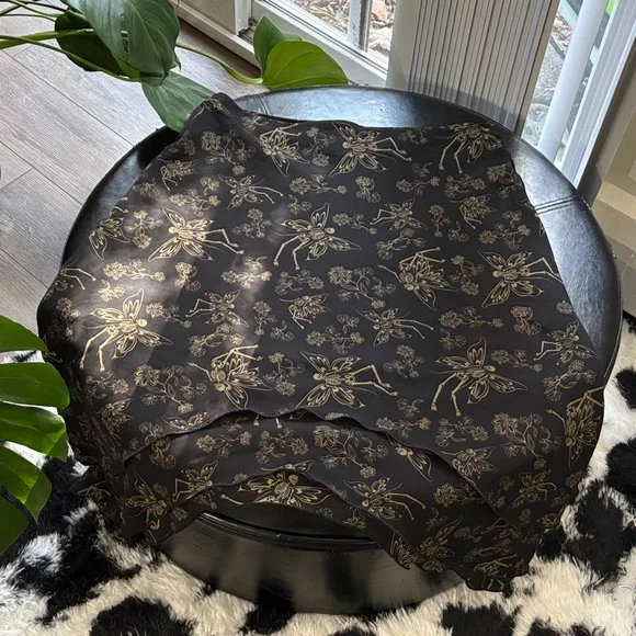 Thorn & Fable Floral Asymmetrical Midi Skirt Chic Whimsigoth Size XL - Picture 4 of 6